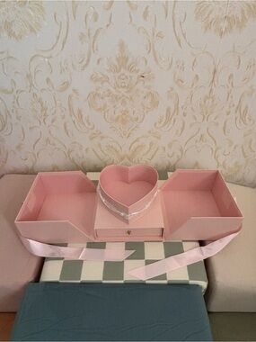 Luxury Pink Explosion Gift Box Heart Arrangement Box Proposal / Anniversary